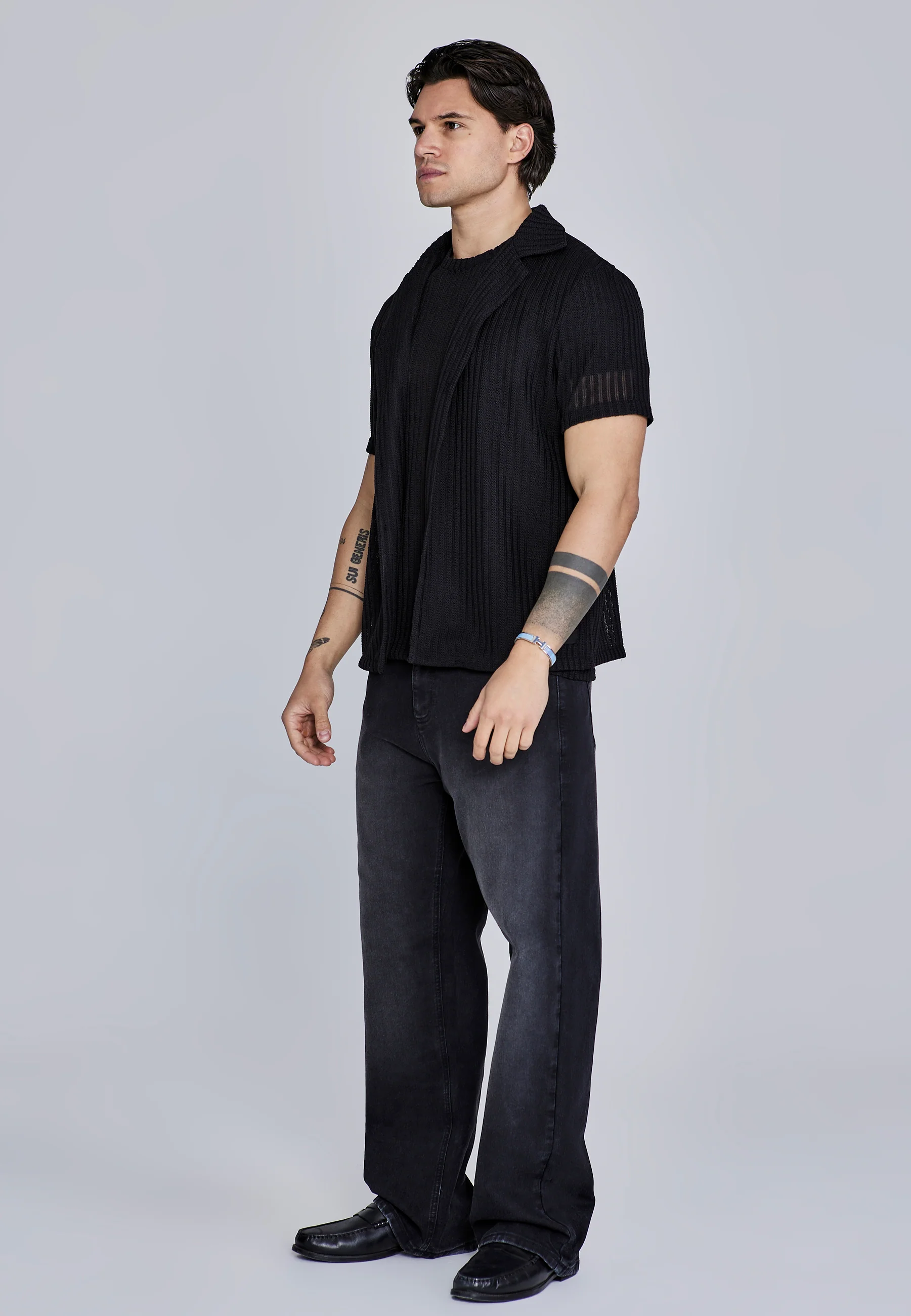 Black Textured Resort Shirt - Image 4