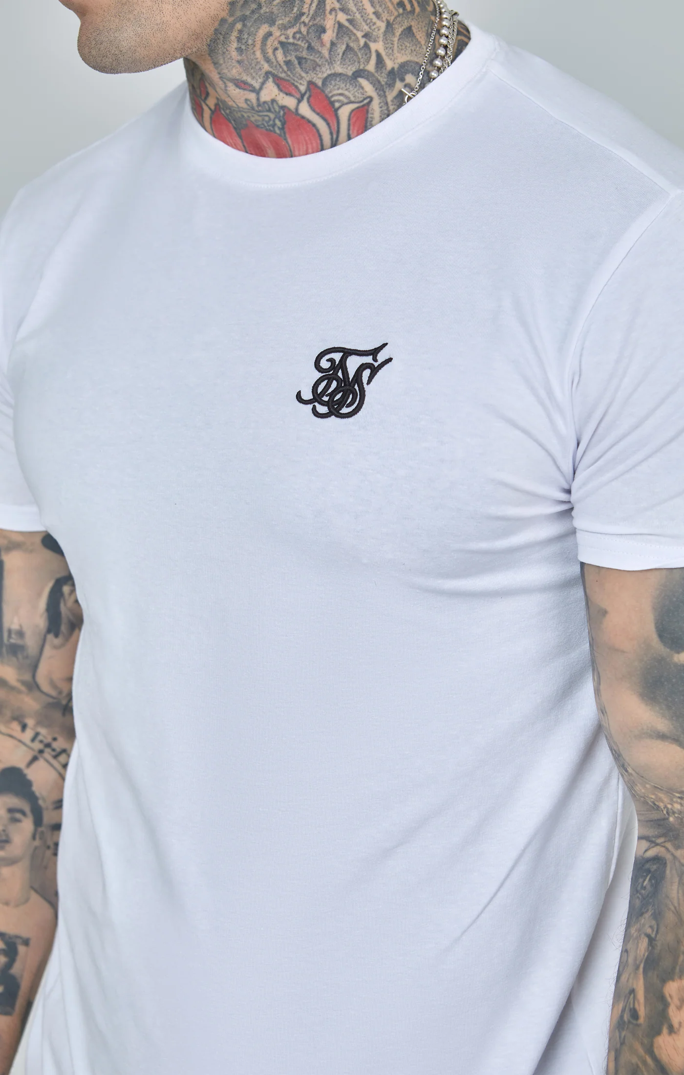 White Essential Short Sleeve Muscle Fit T-Shirt - Image 3