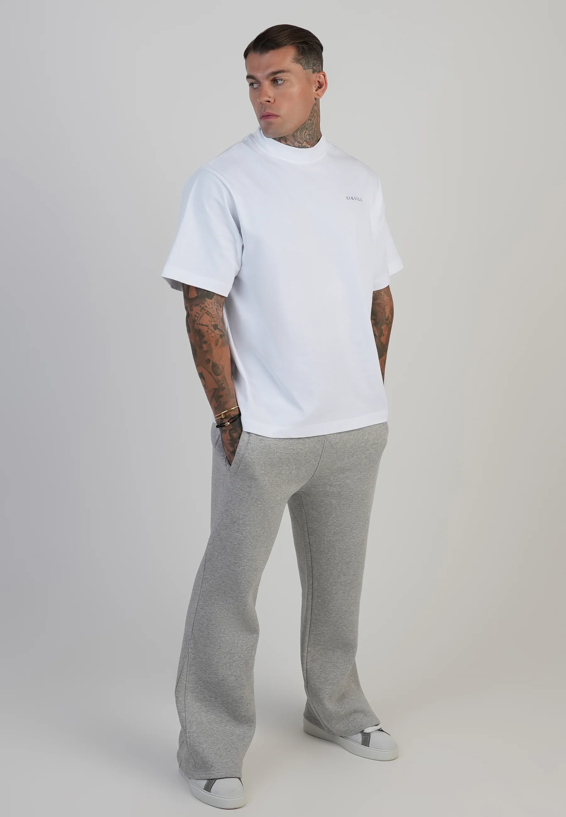White Graphic T-Shirt - Image 5